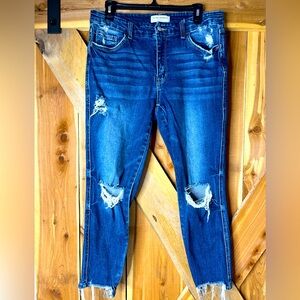 Flying Monkey mid-rise ankle skinny women’s  jeans 32 destructed